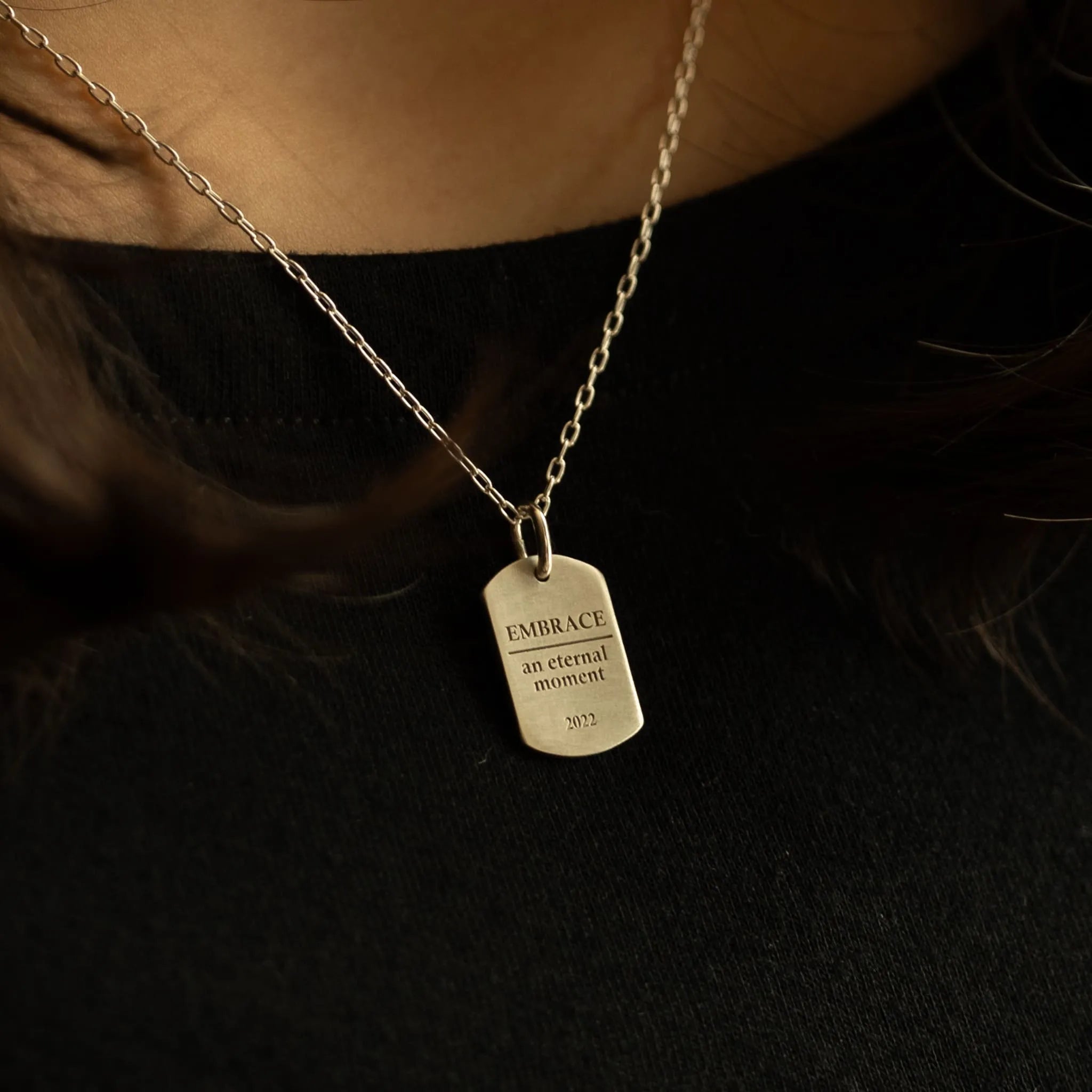 ロケットペンダント | EMBRACE | 刻印チャーム"Tag"