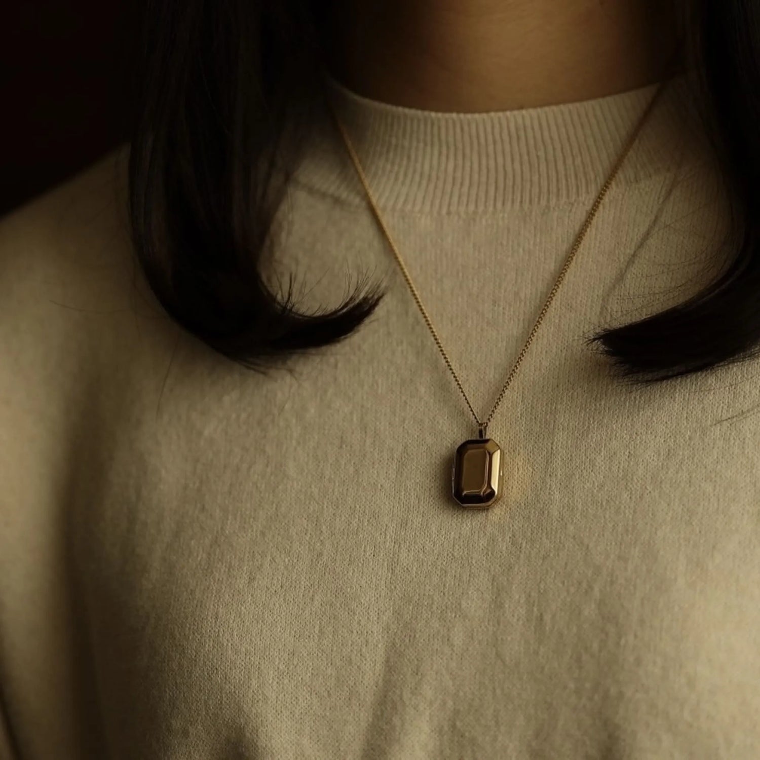 ロケットペンダント | EMBRACE | エメラルド