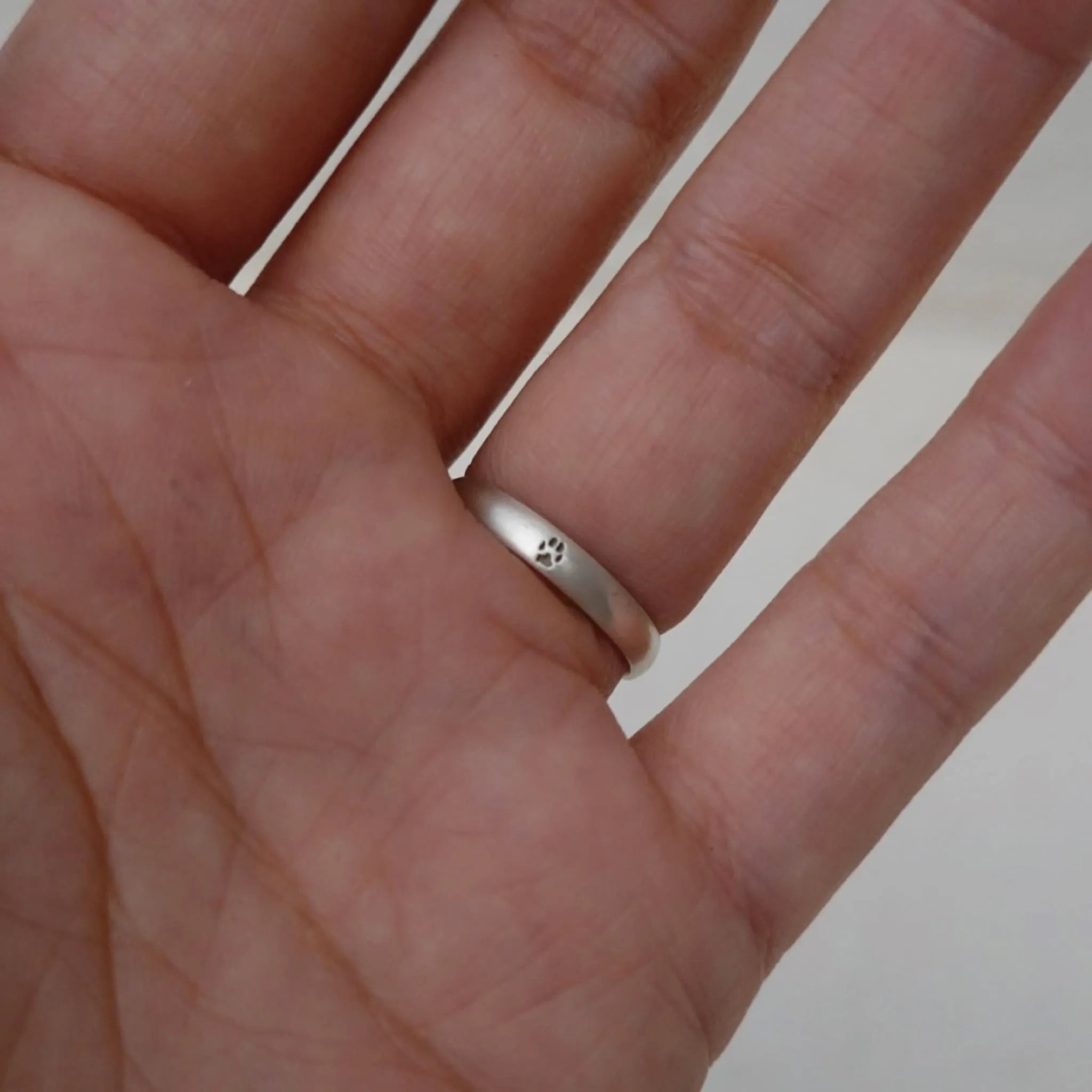 刻印アクセサリー | EMBRACE | Silver925 刻印"SKINNY RING"