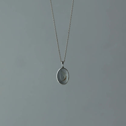 Fragment pendant